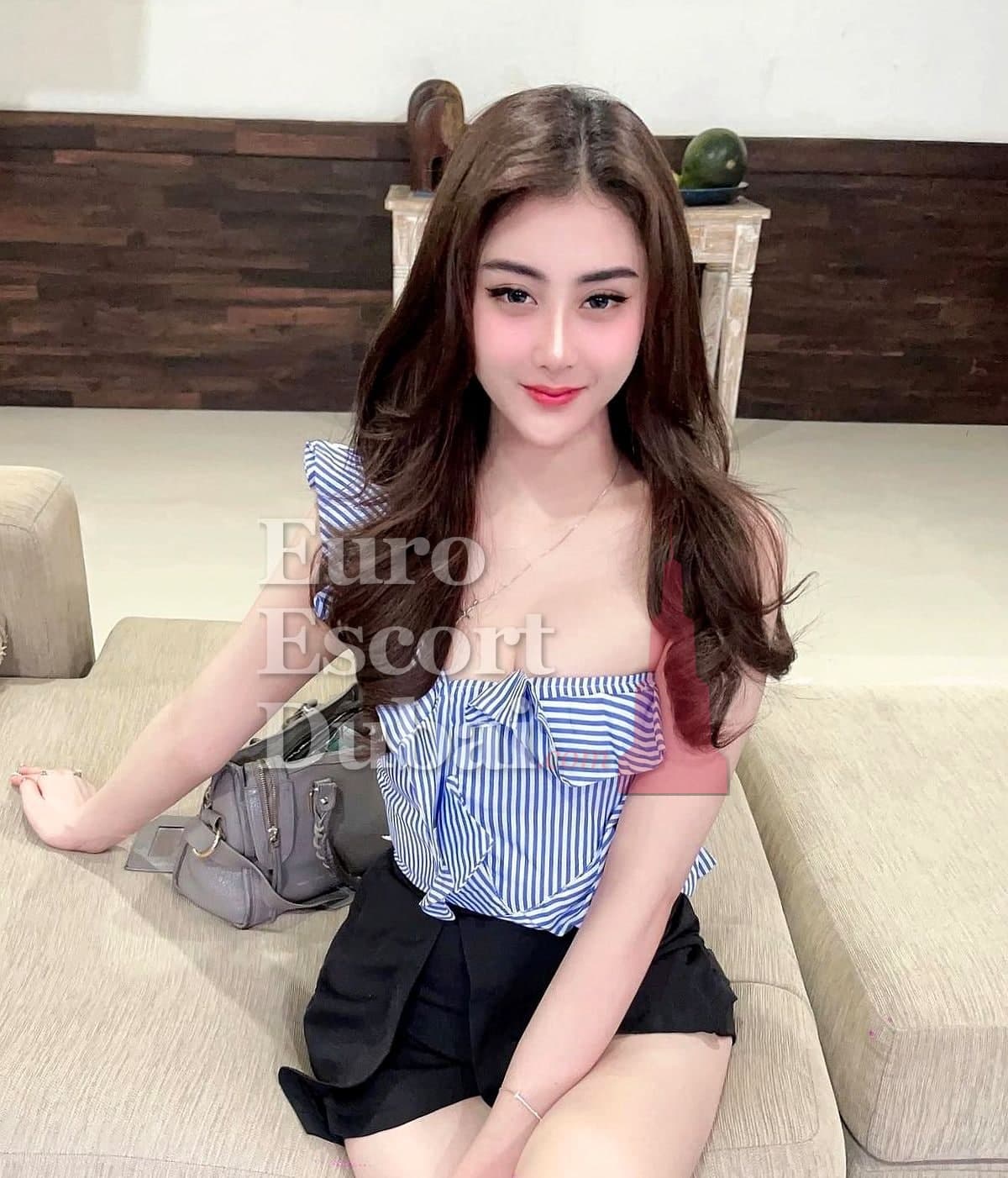 My, 24, escort in Dubai — 165 cm, black hair (photo 3 of 4)