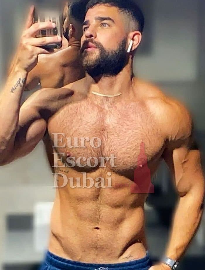Marwan, 27, escort in Dubai — black hair, 173 cm (photo 13 of 13)