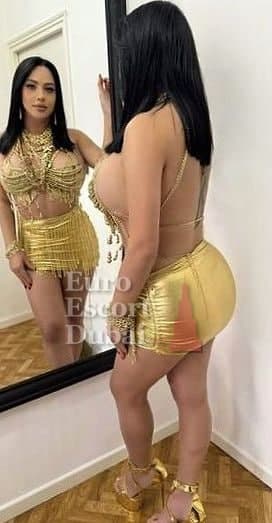 Kamila, 25, escort in Dubai — 174 cm, black hair (photo 9 of 13)