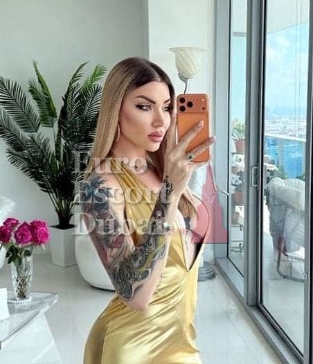 Itzel, 31, escort in Dubai — 178 cm, blonde hair (photo 12 of 12)