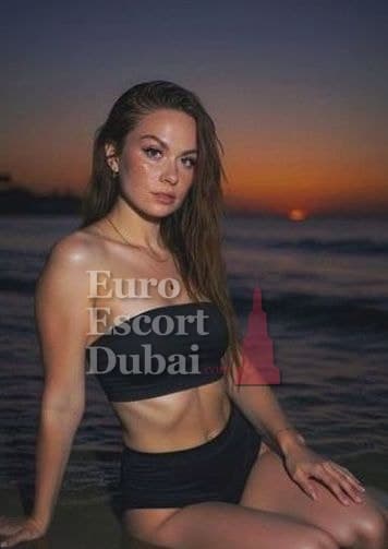 Alyona, 24, escort in Dubai — blonde hair, Russian (photo 4 of 12)