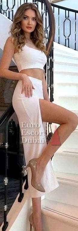 Ingrid, 29, escort in Dubai — 164 cm, brown hair (photo 10 of 13)