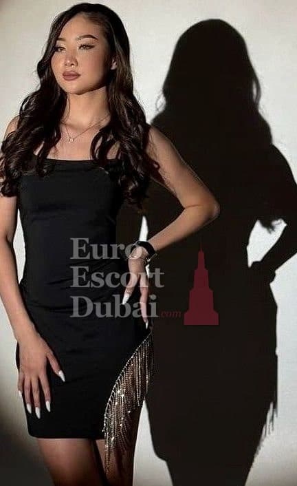 Karakat, 23, escort in Dubai — Kazakh, 165 cm (photo 2 of 13)