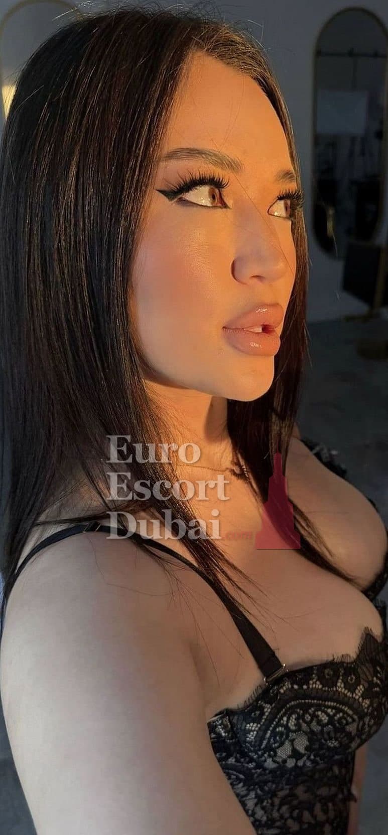 Aizhan, 24, escort in Dubai — Kazakh, 167 cm (photo 5 of 13)