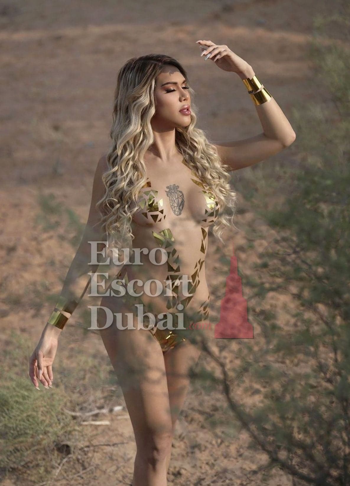 Ilham, 28, escort in Dubai — blonde hair, Emirati (photo 4 of 4)
