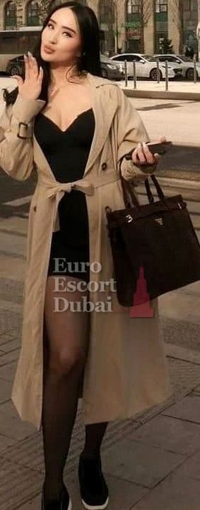 Symbat, 22, escort in Dubai — Kazakh, 170 cm (photo 2 of 13)