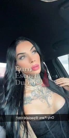 Antonella, 21, escort in Ajman — black hair, Colombian (photo 1 of 13)