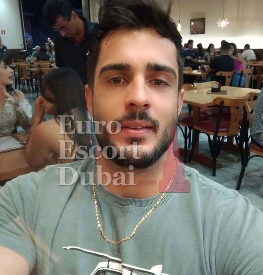 Ibrahim, 32, escort in Dubai — 180 cm, black hair (photo 2 of 13)