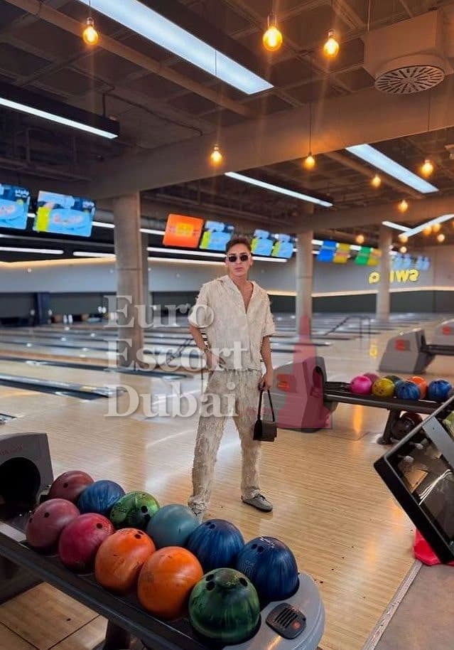 Mikhail, 22, escort in Dubai — 178 cm, brown hair (photo 2 of 9)