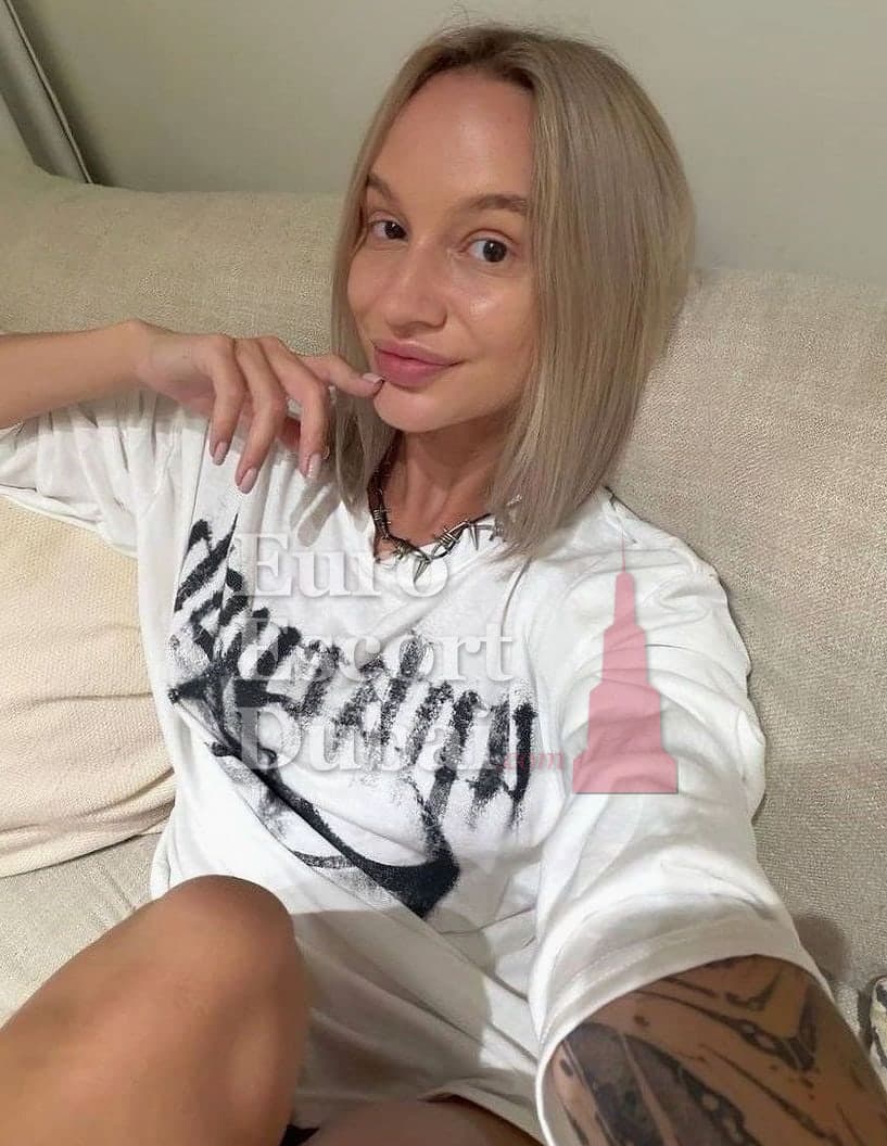 Eleonora, 23, escort in Dubai — Russian, 165 cm (photo 5 of 13)