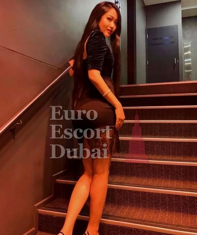 Pensri, 26, escort in Dubai — 167 cm, blonde hair (photo 4 of 5)