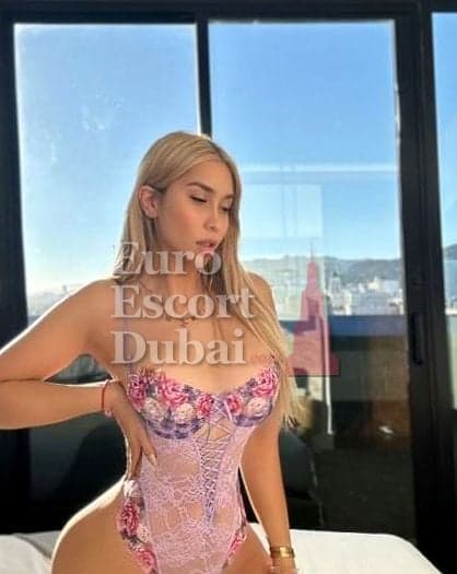 Celia Rose, 23, escort in Dubai — Colombian, 170 cm (photo 5 of 13)