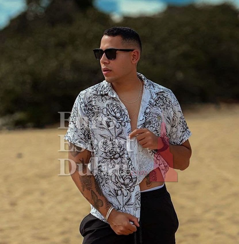 Marcus, 25, escort in Dubai — black hair, 180 cm (photo 9 of 13)