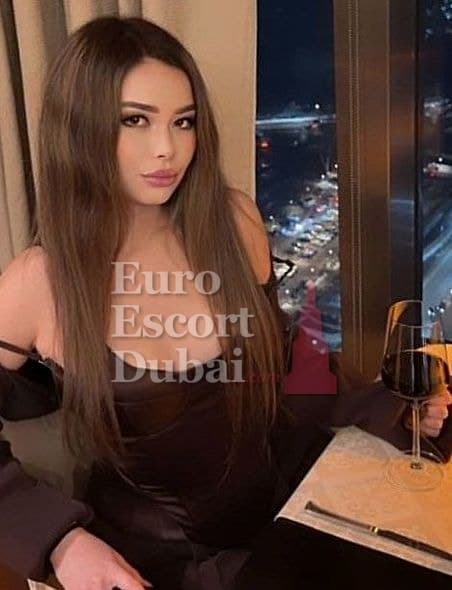 Dilara, 22, escort in Dubai — blonde hair, Kazakh (photo 4 of 13)