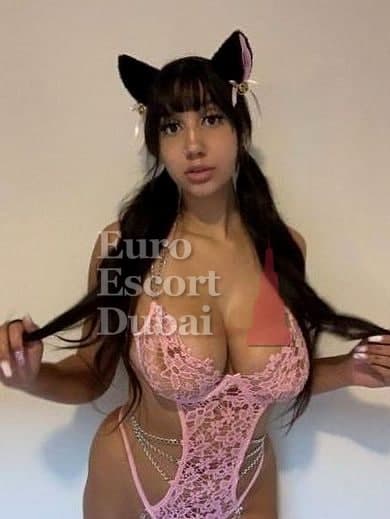 Bailey Grace, 29, escort in Dubai — 140 cm, black hair (photo 3 of 7)