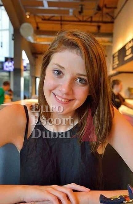 Kiko, 24, escort in Dubai — 171 cm, brown hair (photo 3 of 6)