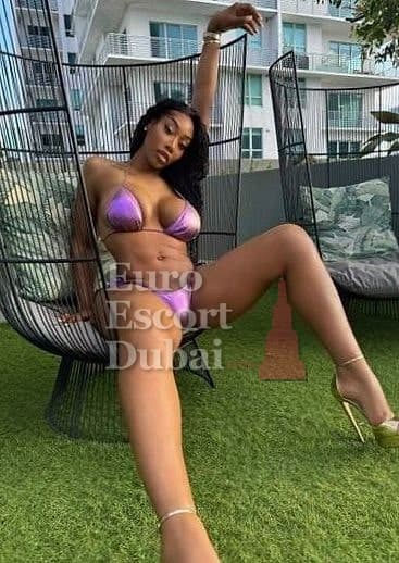 Poliana, 23, escort in Dubai — Brazilian, 170 cm (photo 2 of 13)