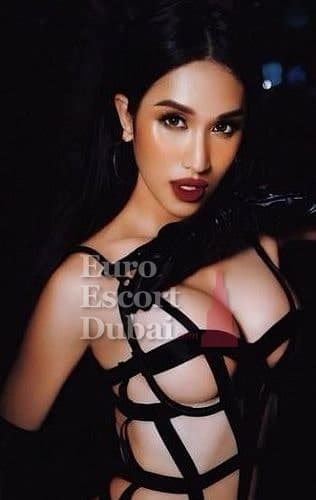 Thalita, 24, escort in Dubai — Colombian, 167 cm (photo 11 of 13)