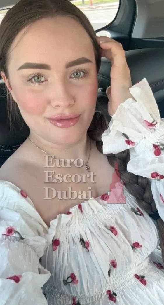 Agnessa, 22, escort in Dubai — 165 cm, brown hair (photo 3 of 13)