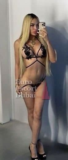 Yanka, 26, escort in Dubai — blonde hair, Brazilian (photo 7 of 13)