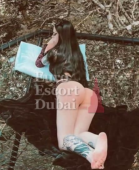Gisele, 27, escort in Dubai — 161 cm, black hair (photo 6 of 7)
