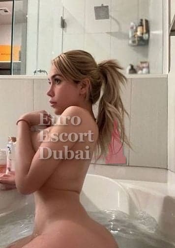 Celia Rose, 23, escort in Dubai — Colombian, 170 cm (photo 11 of 13)