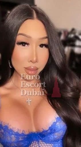 Hana, 24, escort in Dubai — 161 cm, black hair (photo 12 of 13)