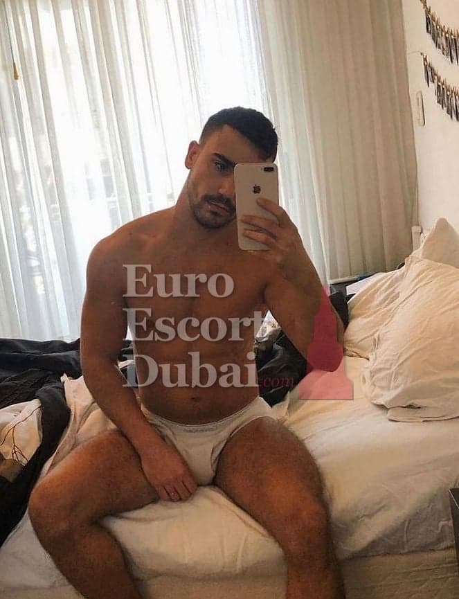 Hamza, 28, escort in Dubai — black hair, Brazilian (photo 1 of 10)