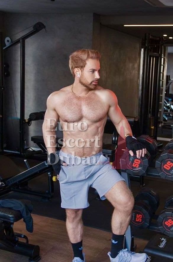 Max, 31, escort in Abu Dhabi — 178 cm, blonde hair (photo 12 of 13)