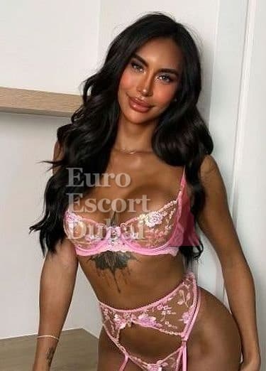 Lara, 27, escort in Dubai — Vietnamese, 174 cm (photo 5 of 13)