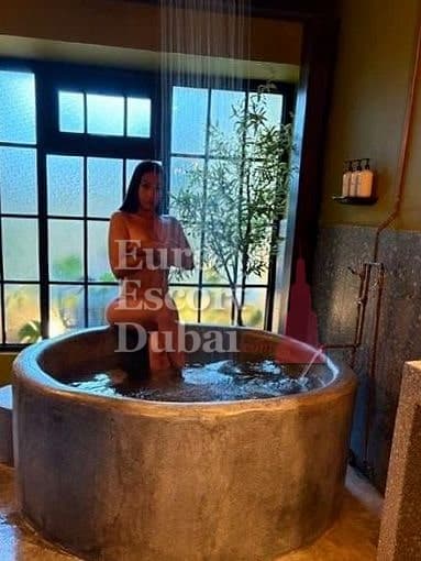 Lucila, 27, escort in Dubai — Brazilian, 167 cm (photo 2 of 13)
