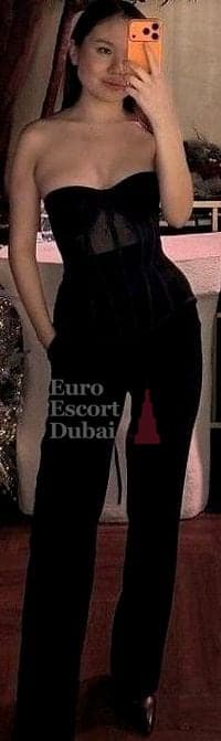 Gulnara, 22, escort in Dubai — Kazakh, 163 cm (photo 11 of 13)