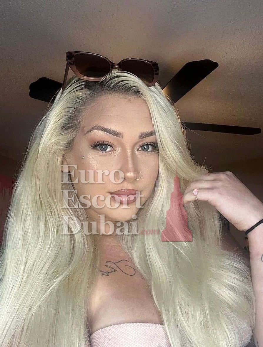 Harley, 28, escort in Dubai — brown hair, 157 cm (photo 7 of 10)