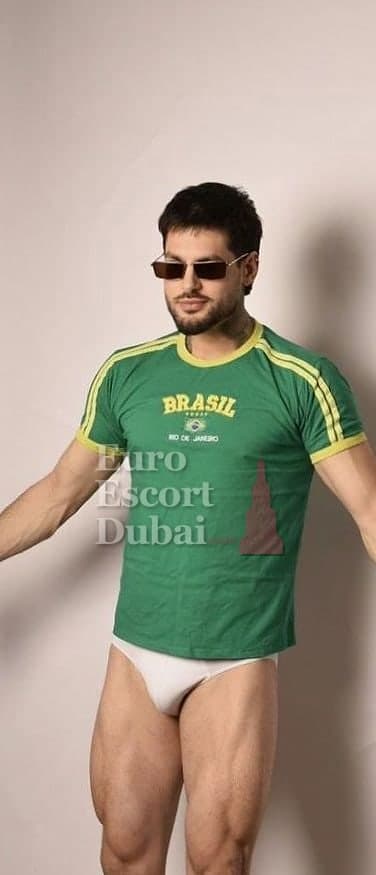 Ali, 30, escort in Dubai — black hair, 183 cm (photo 9 of 9)