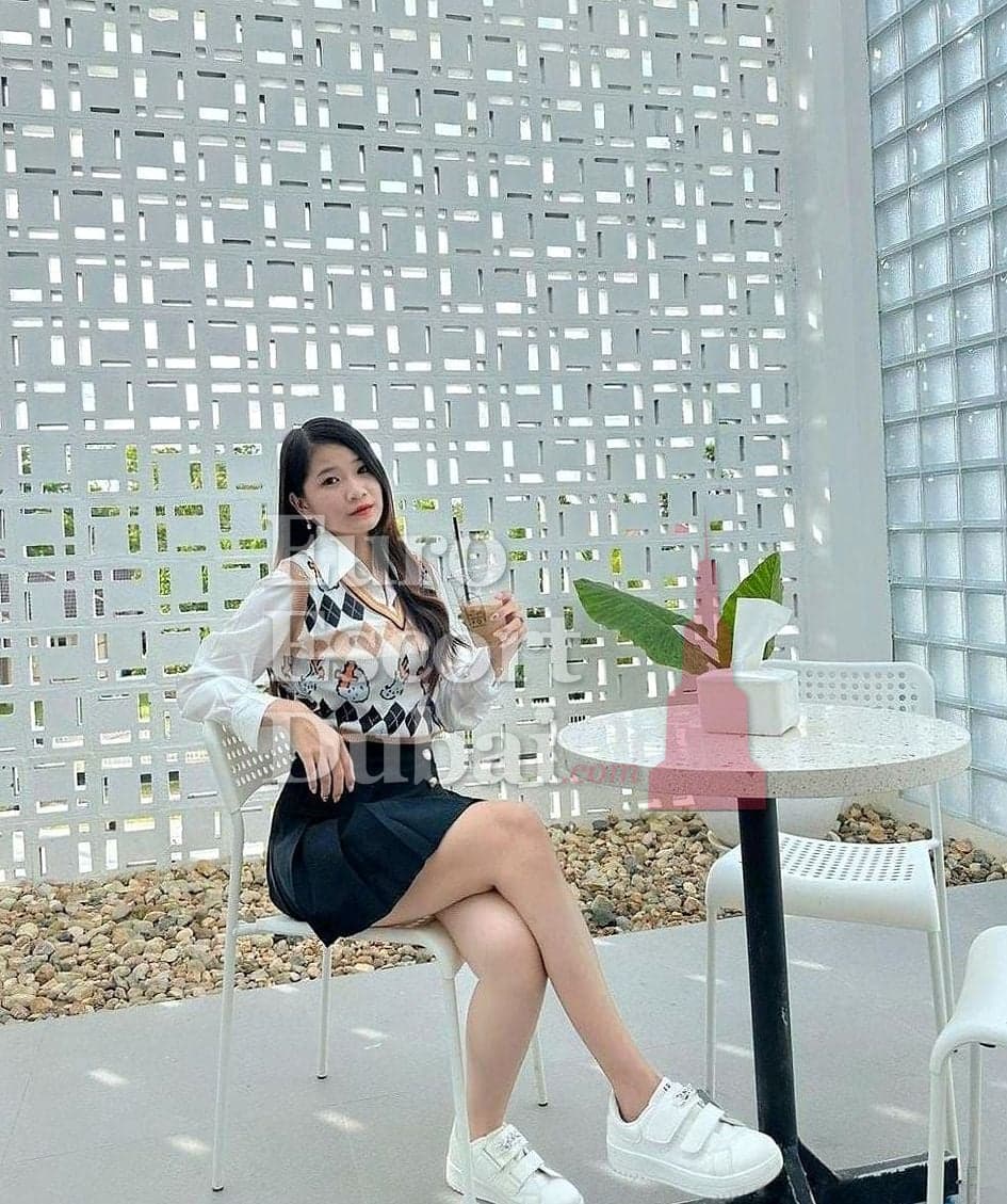 Wanida, 24, escort in Dubai — Indonesian, 160 cm (photo 8 of 9)