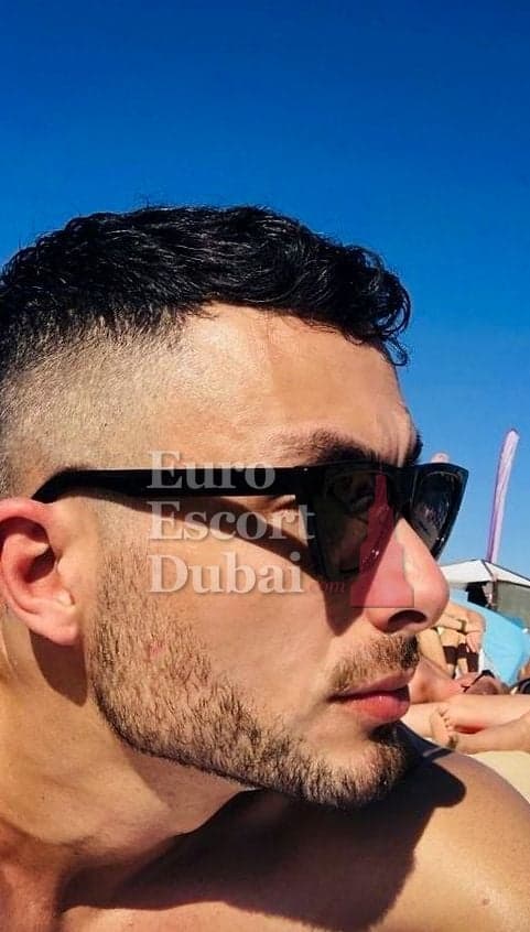 Fadi, 27, escort in Dubai — black hair, 178 cm (photo 5 of 13)