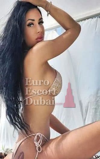Jana, 31, escort in Dubai — brown hair, 171 cm (photo 1 of 6)