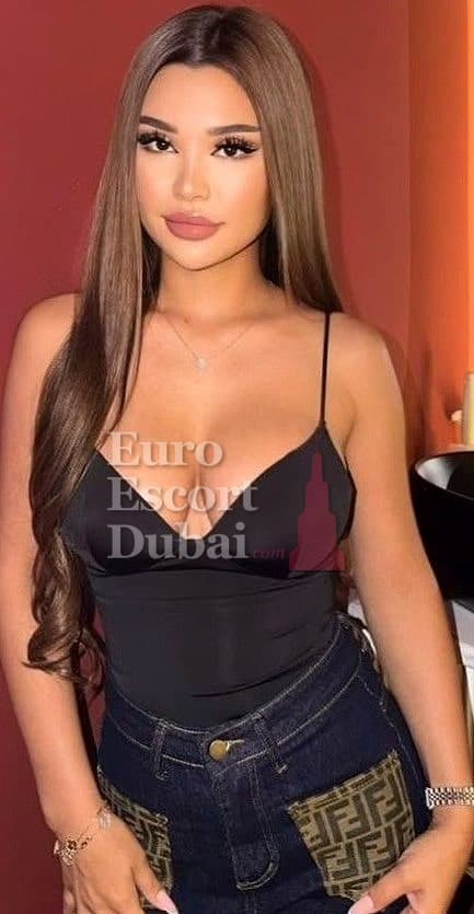 Akmaral, 25, escort in Dubai — Kazakh, 160 cm (photo 2 of 13)