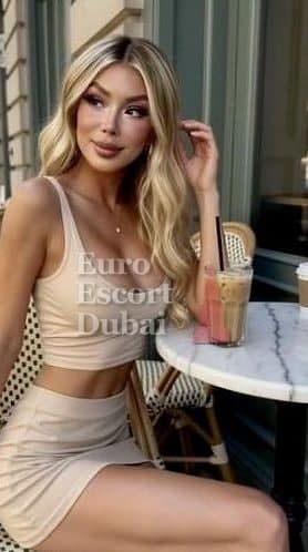Yolanda, 24, escort in Dubai — blonde hair, Brazilian (photo 4 of 13)