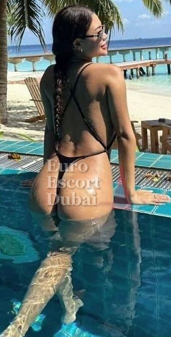 Akmaral, 25, escort in Dubai — 160 cm, brown hair (photo 6 of 13)