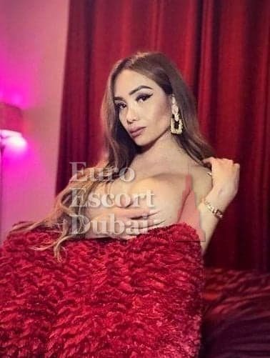 Heloisa, 25, escort in Ras Al Khaimah — blonde hair, Colombian (photo 13 of 13)
