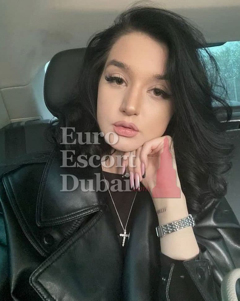 Maria, 20, escort in Dubai — Russian, 170 cm (photo 8 of 13)