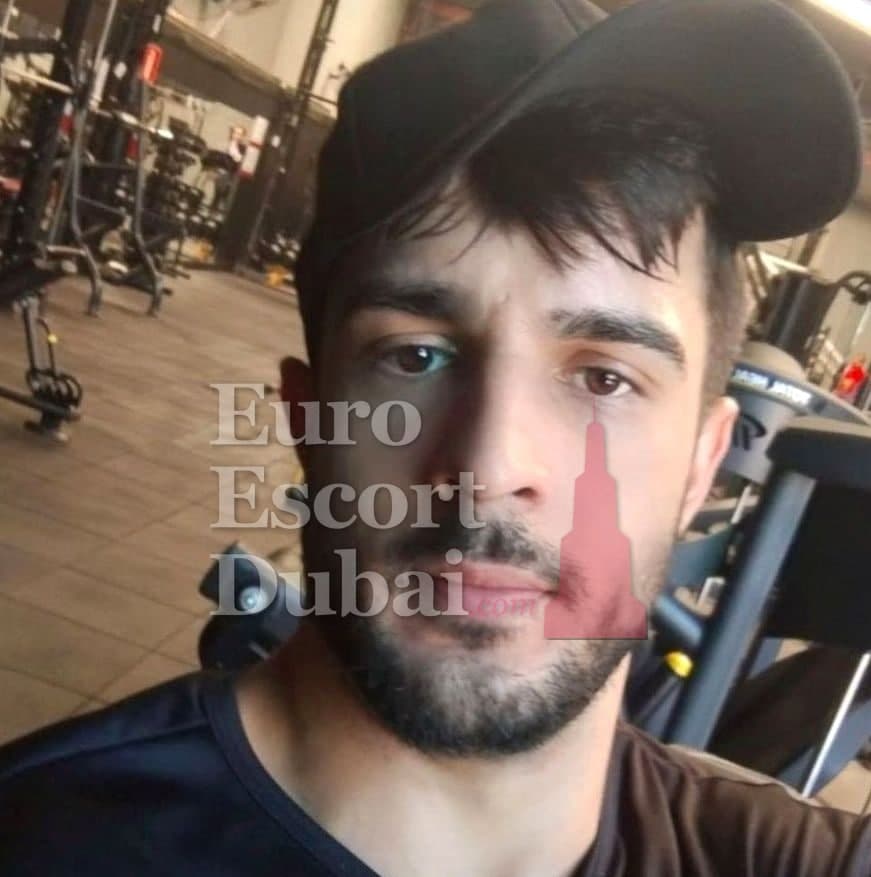 Ibrahim, 32, escort in Dubai — black hair, 180 cm (photo 7 of 13)
