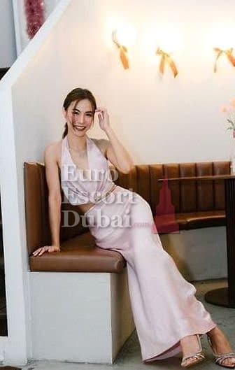 Novi, 23, escort in Dubai — brown hair, Thai (photo 1 of 4)