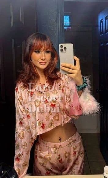Oceane, 29, escort in Dubai — 172 cm, red hair (photo 6 of 10)