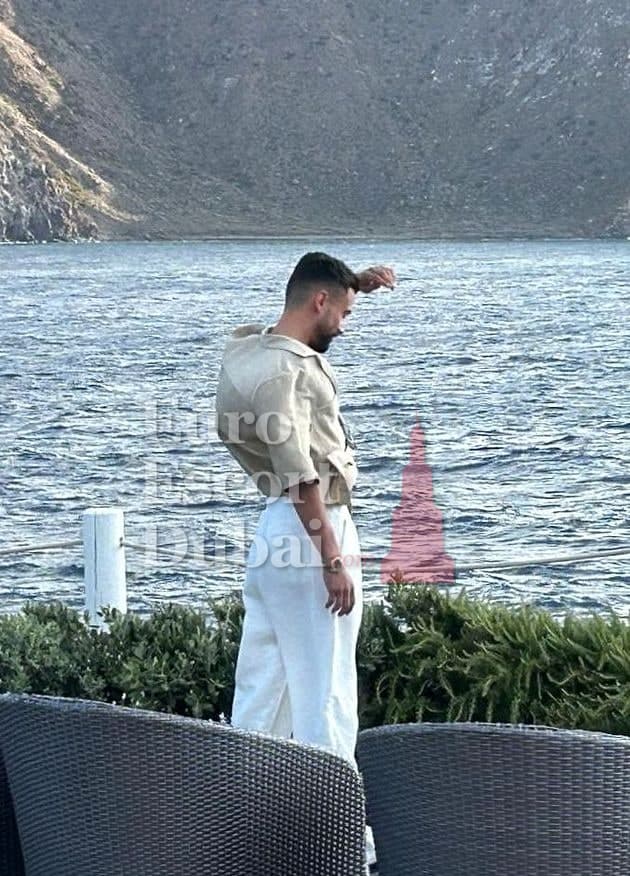 Asher, 29, escort in Abu Dhabi — black hair, 183 cm (photo 5 of 7)
