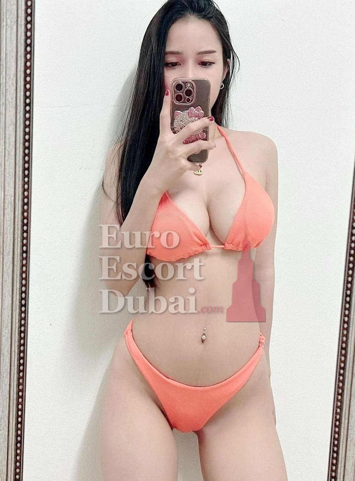 Shiela, 27, escort in Abu Dhabi — 166 cm, black hair (photo 3 of 5)