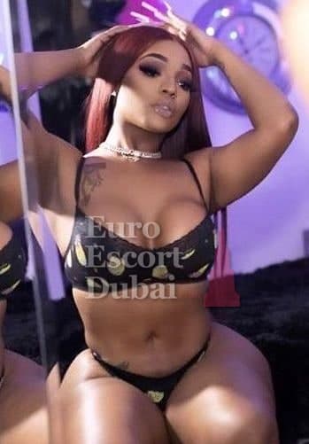 Aline, 22, escort in Dubai — Brazilian, 176 cm (photo 5 of 13)