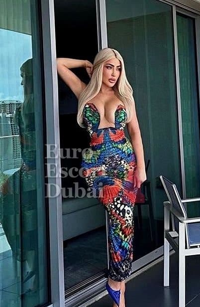 Andini, 28, escort in Dubai — blonde hair, Thai (photo 7 of 9)