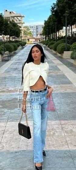 Shiori, 28, escort in Dubai — brown hair, Chinese (photo 10 of 13)